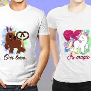 Simpatica maglietta da coppia di unicorni il nostro amore è magico